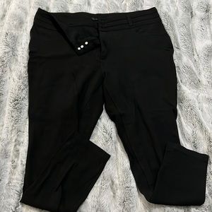 Sloane & Sadie stretchy skinny leg dress pants size 16+